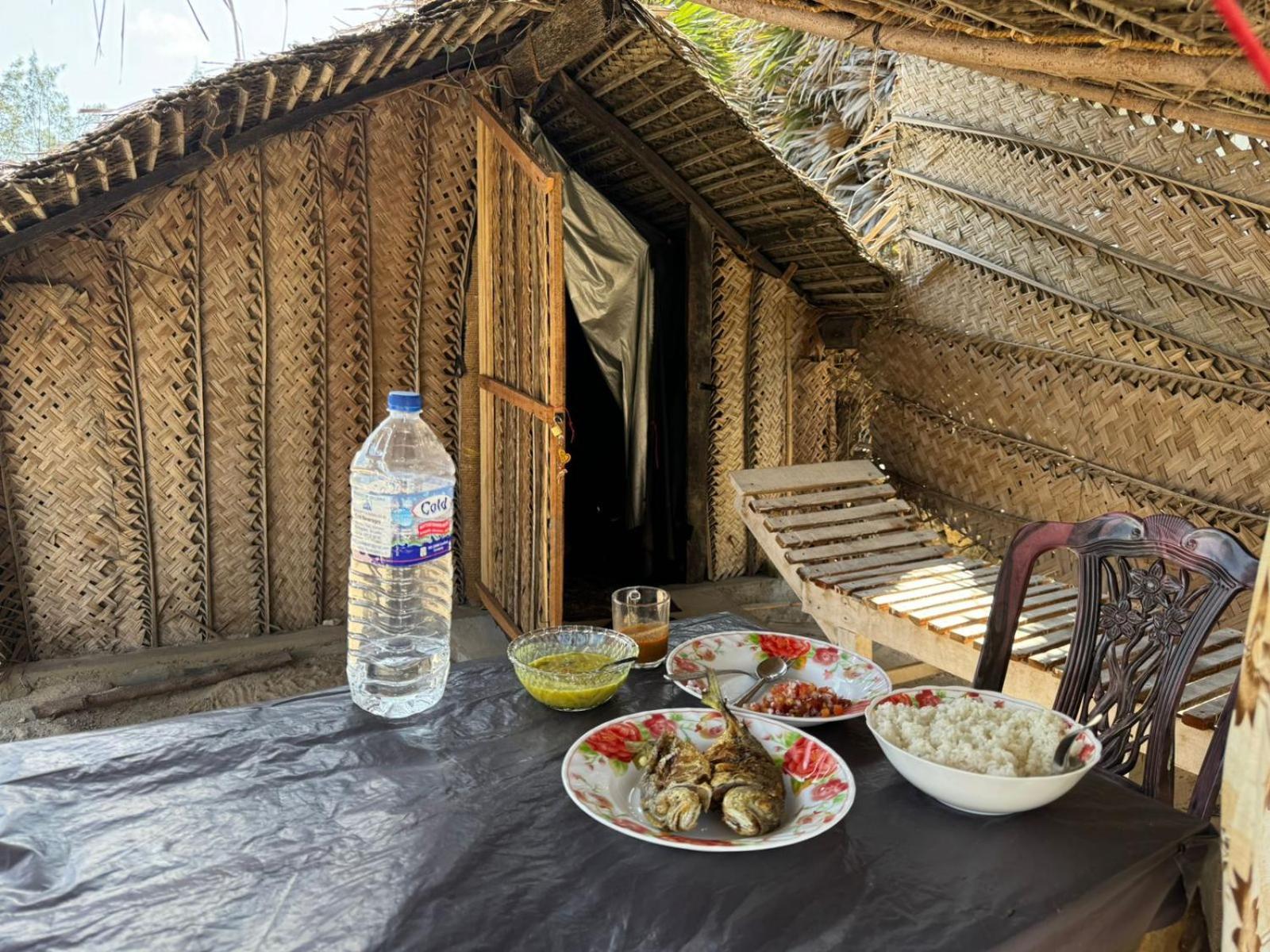 Delft Jeyam Resorts Delft East 객실 사진